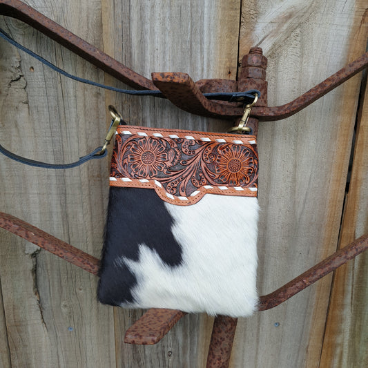 Petite Sling Bag - Black