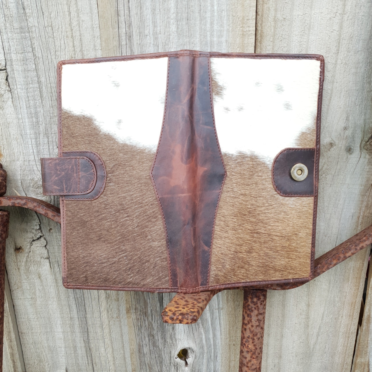 Button Clutch