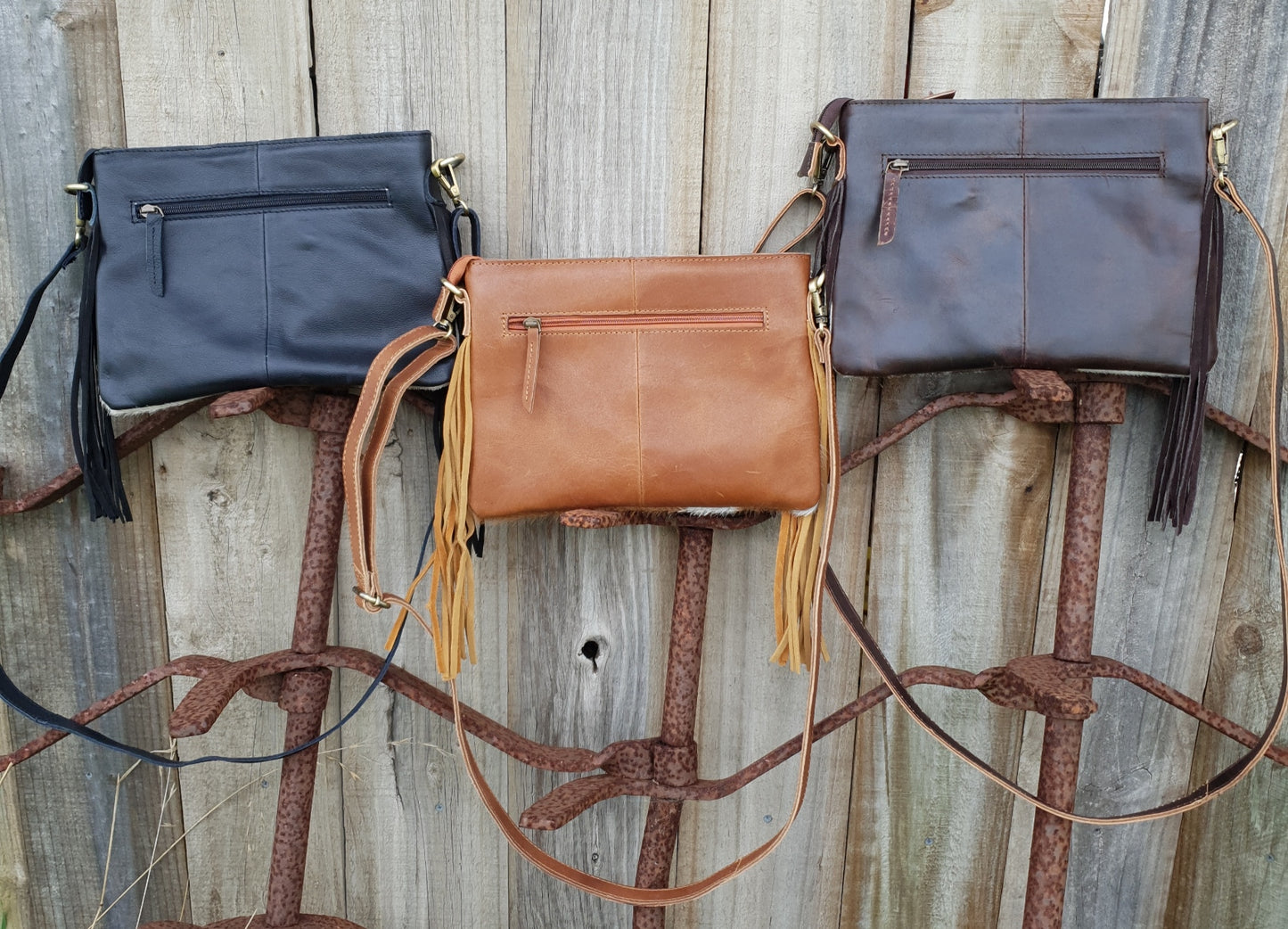 Tassle Mailer Bag - Tan